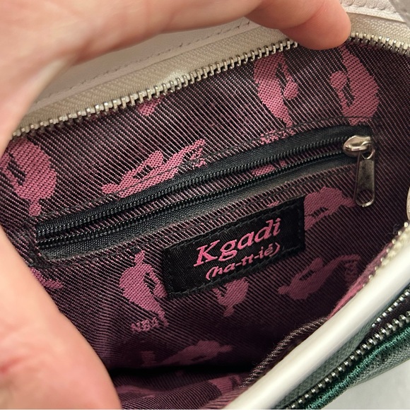 Boston Celtics NBA Basketball Green Crossbody Shoulder Strap Hand Bag Purse - Picture 9 of 15